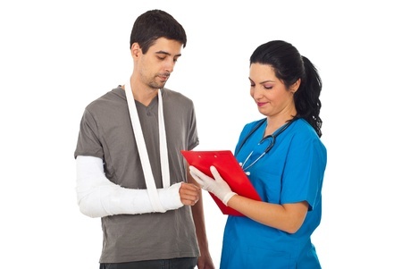 פציעה מתקיפה בעבודה: האם תאונת עבודה?